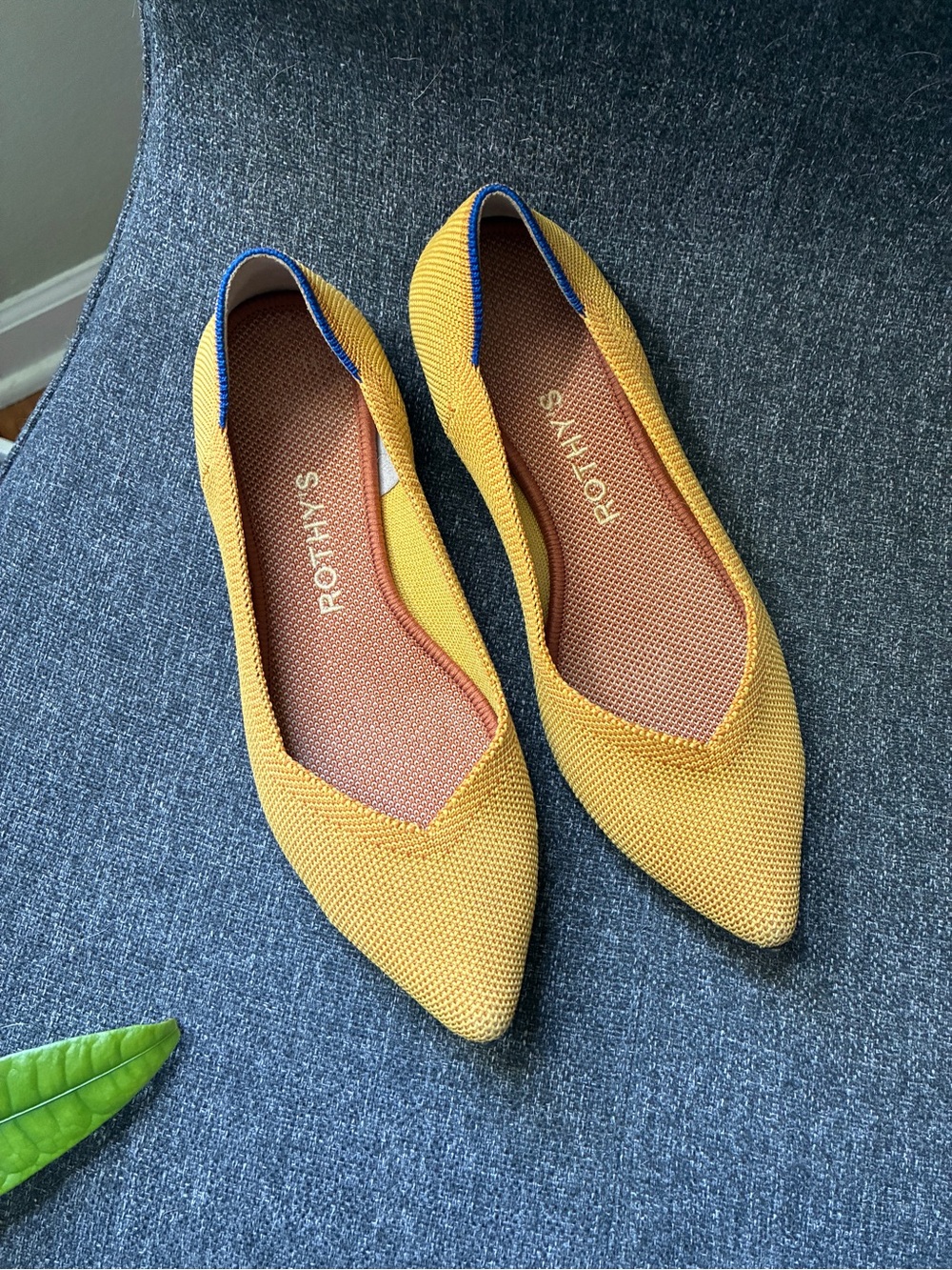Rothy's Yellow Marigold The Point Pointed Flats 6